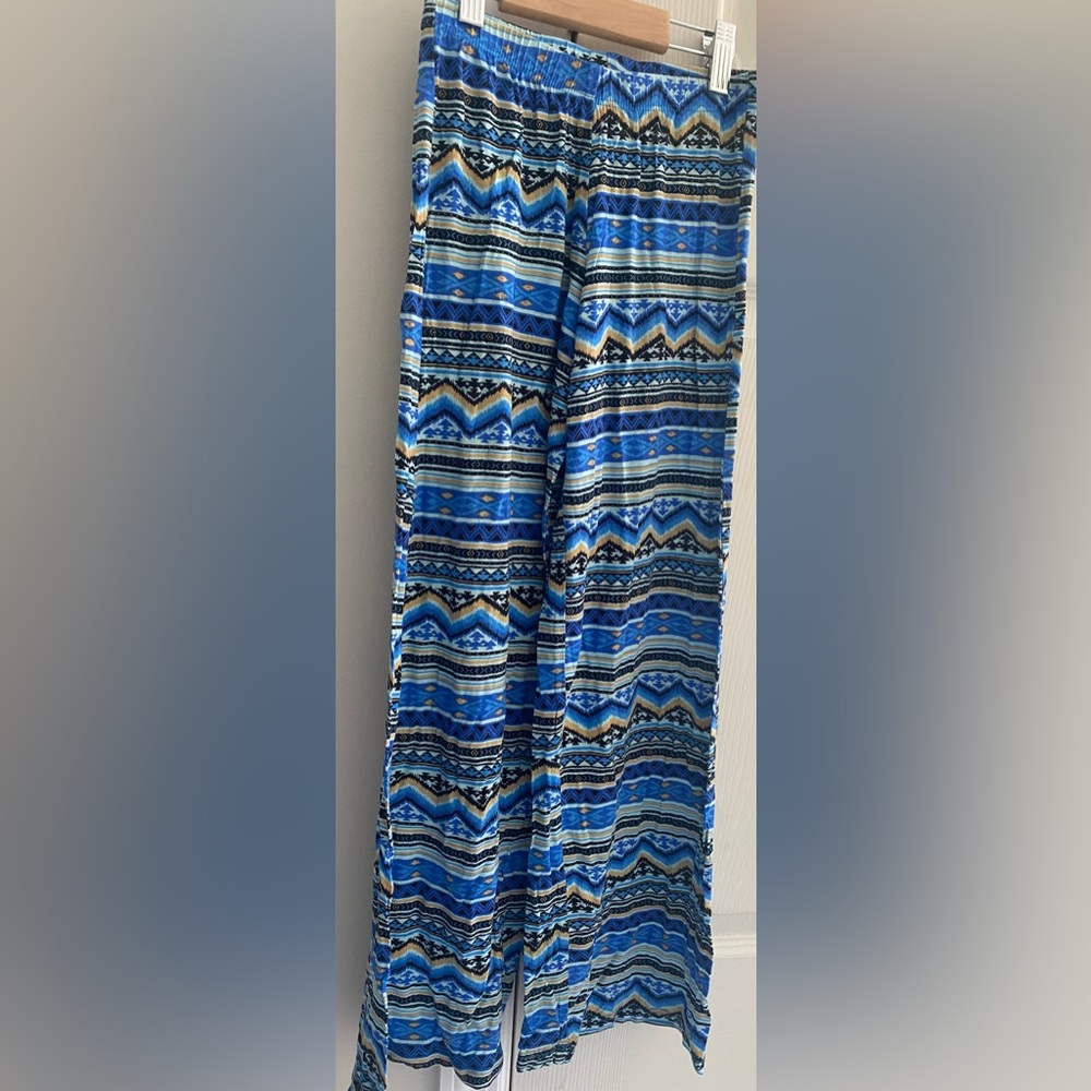 Cheryl Kids Creations-Sz M Palazzo Multicolor Aztec/Geometrical Design Pants